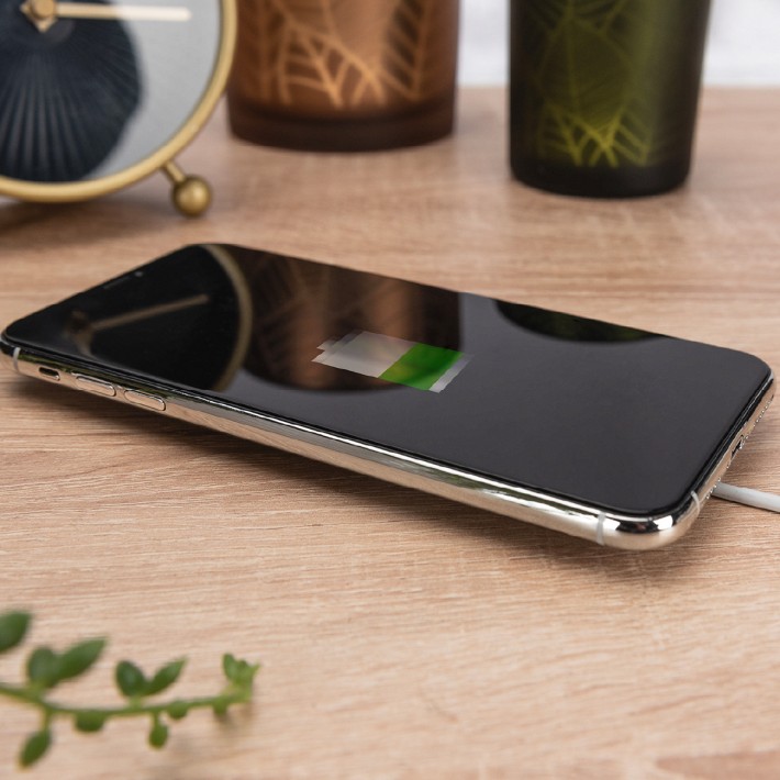 Pad di Ricarica Wireless - Magnetico - 15 W - per Smartphone Apple Iphone 12/13 - Bianco