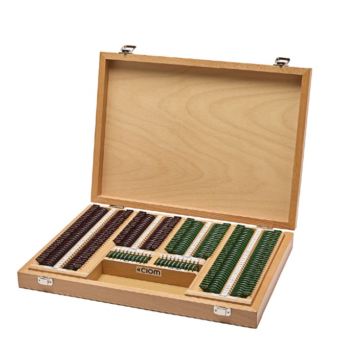 Cassetta in Legno con 232 Lenti di Prova per laboratori di ottica e optometria