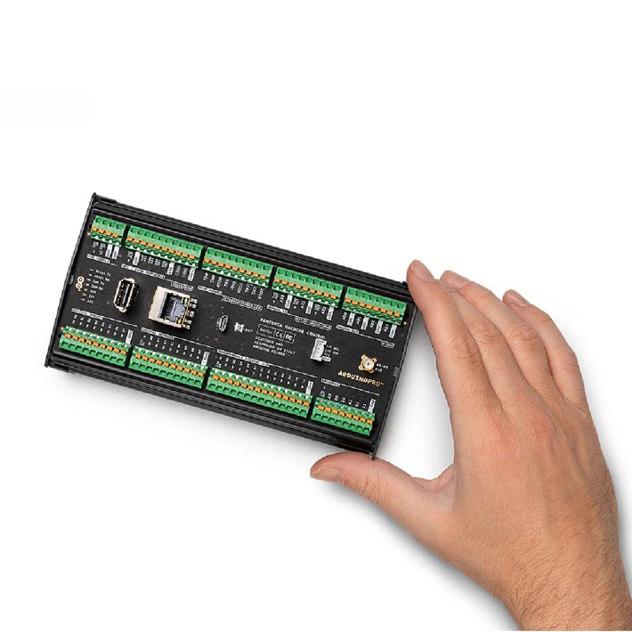 Arduino Pro Portenta Machine Control