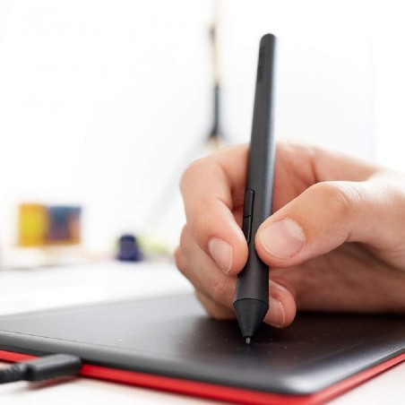 One by Wacom - Small - Dimensione 7"