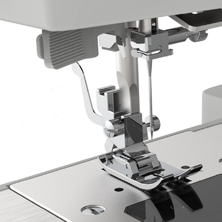 Macchina da Cucire Meccanica Rotativa - Modello...