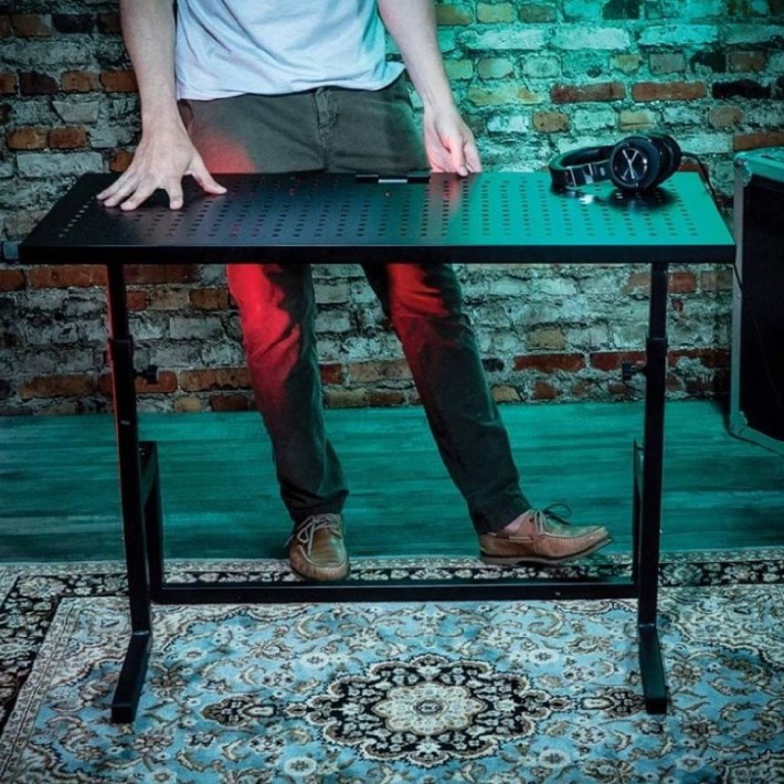 Supporto Multifunzione - Quik Lok DJ/233 - Regolabile in Altezza - Richiudibile e Compatto - Nero