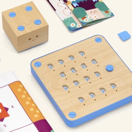 Nuova Versione Robot Cubetto Playset kit base con batteria ricaricabile
