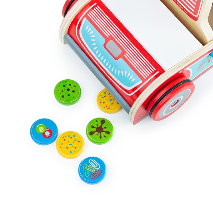 Aspirapolvere in Legno con Dischi Magnetici