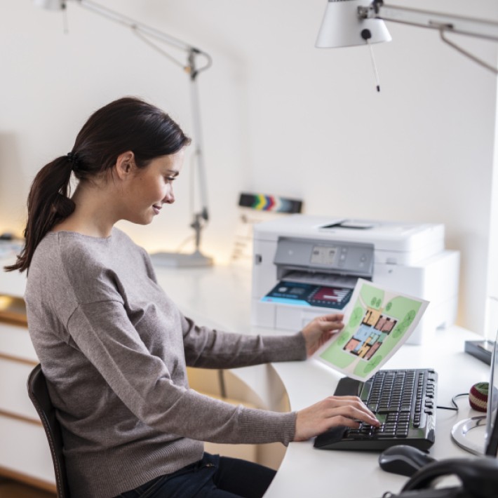 Brother Multifunzione A4 Colore ink-jet...