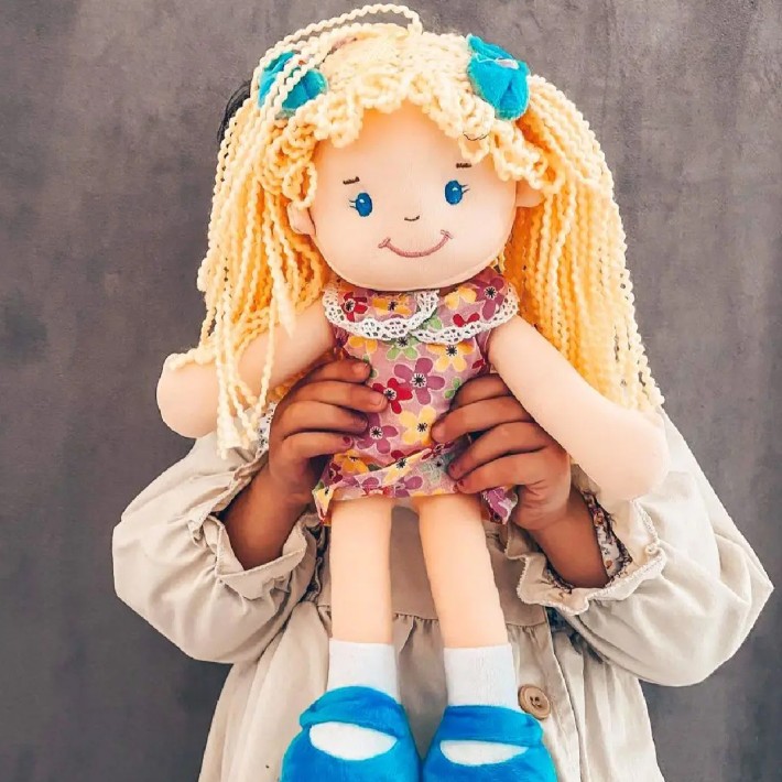 Set 4 "Bambole del Mondo" in Tessuto - Altezza...