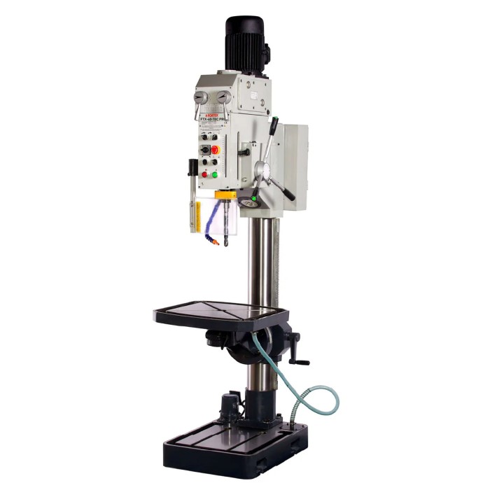 Trapano FTX-40-TEC T/M. Consegna, installazione e formazione non inclusi.