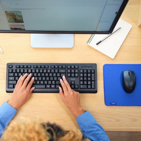 Kit Tastiera e Mouse - Trust Primo - Wireless - Nero
Primo Wireless