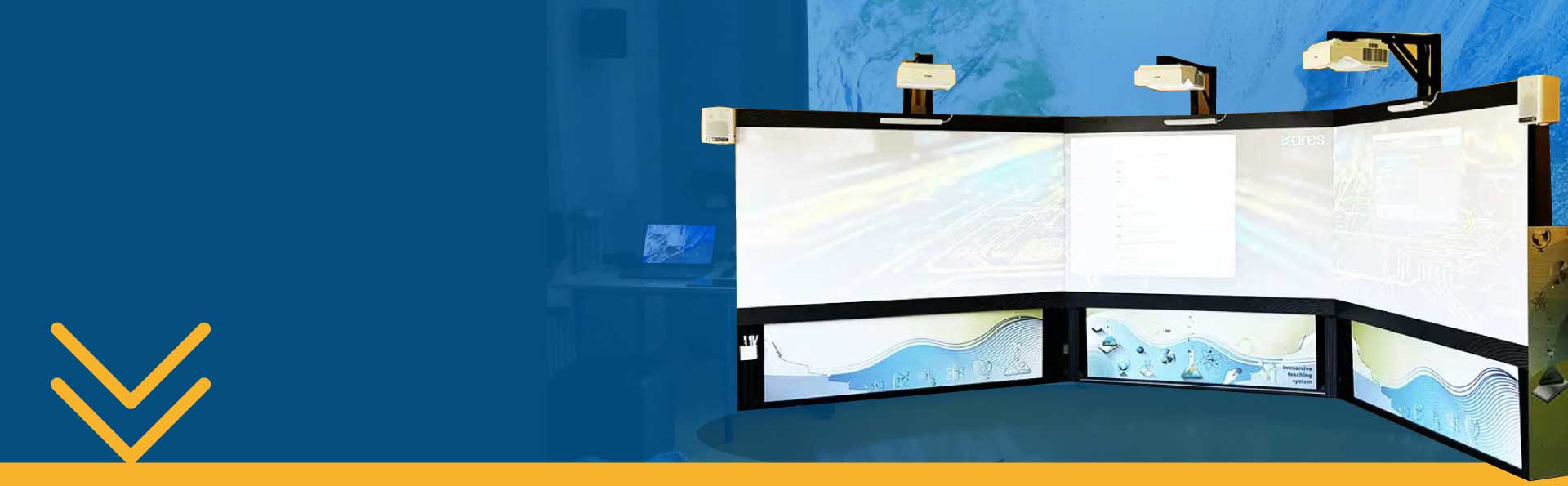 Tecnologia immersiva con proiettori e schermi curvi per la didattica interattiva nelle scuole