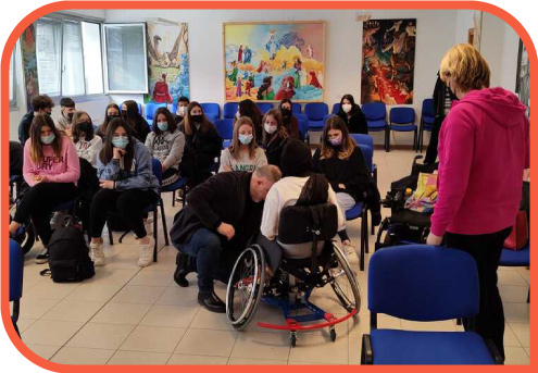 Scienze motorie a scuola: ora anche gli alunni diversamente abili potranno fare attività...